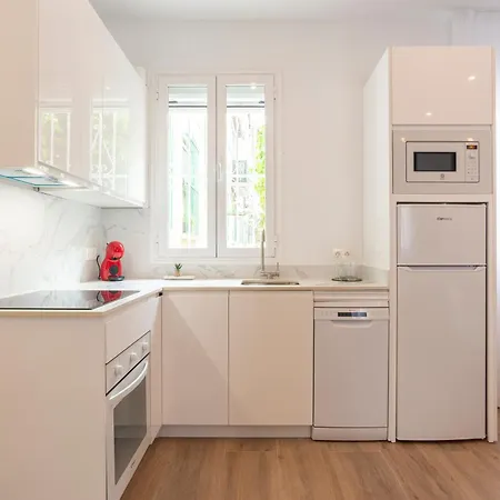 Capitan Huelin & Centric By Ele Apartment *